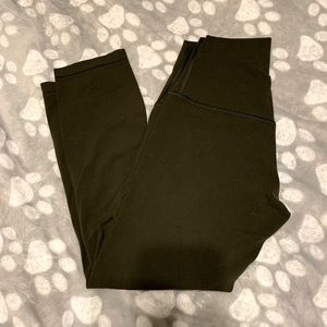 Lululemon Align crops size 4